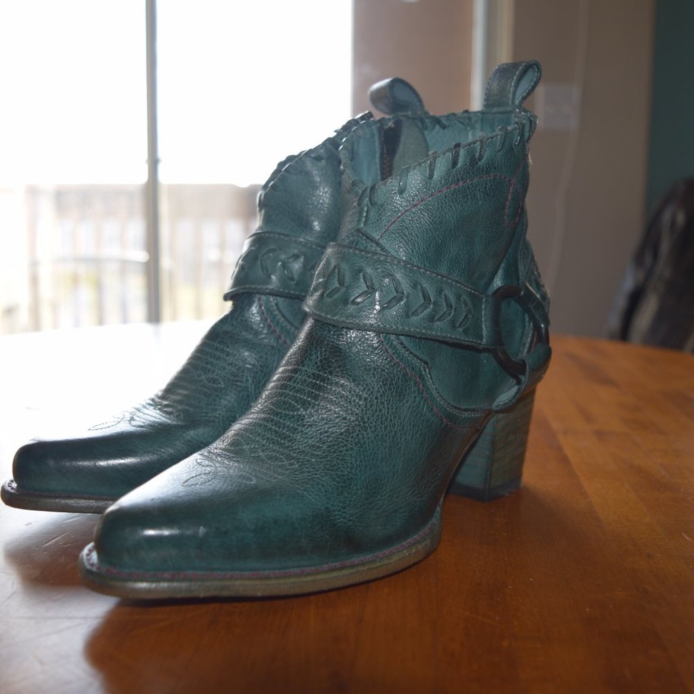 Bed Stu Tania Boots